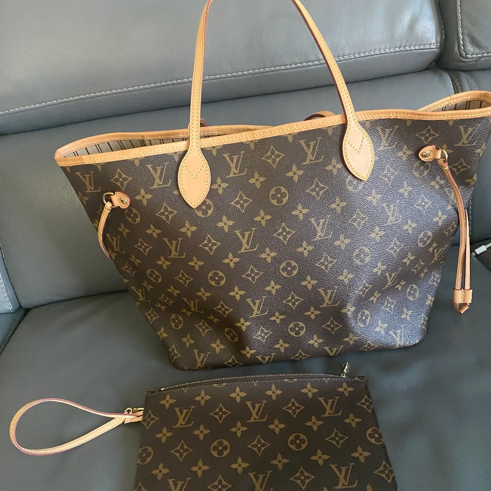 ❌SOLD❌Louis Vuitton Neverfull MM with pochette